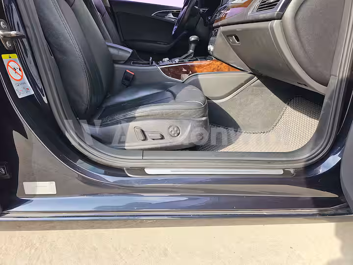 Audi A6 2015 — 36