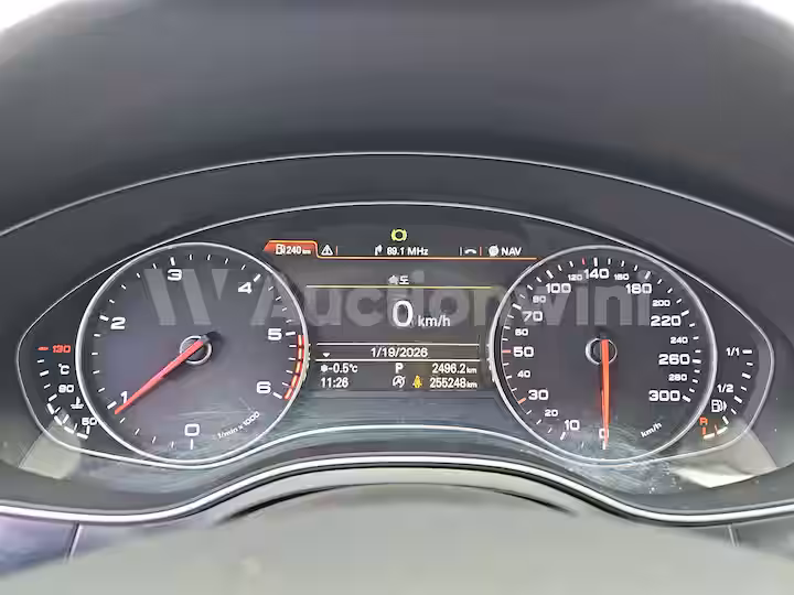 Audi A6 2015 — 37