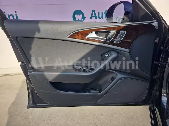 Audi A6 2015 — 40