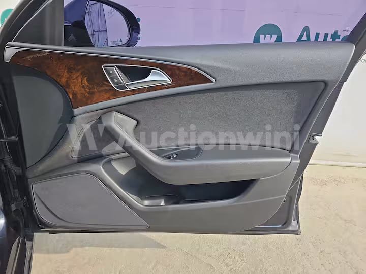 Audi A6 2015 — 43