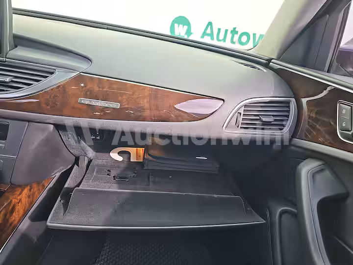 Audi A6 2015 — 45