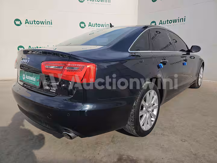 Audi A6 2015 — 8