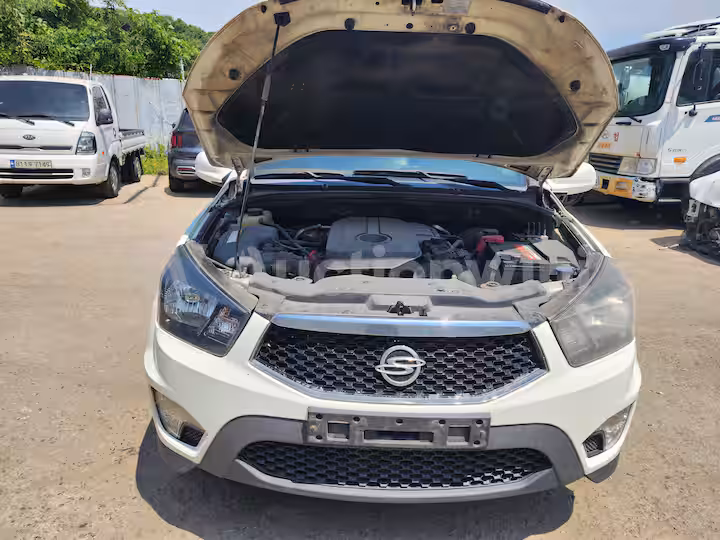 KGM (Ssangyong) Korando 2015 — 14