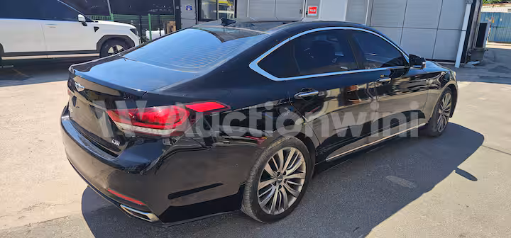 Hyundai Genesis 2015 — 6