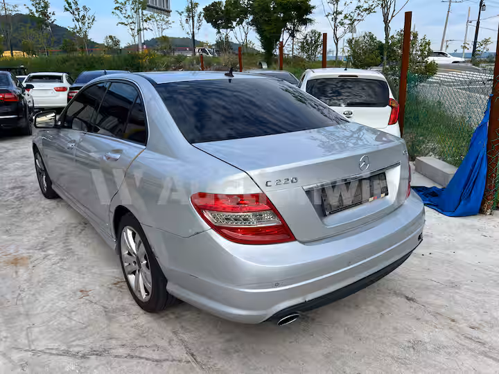 Mercedes Benz C Class 2009 — 4