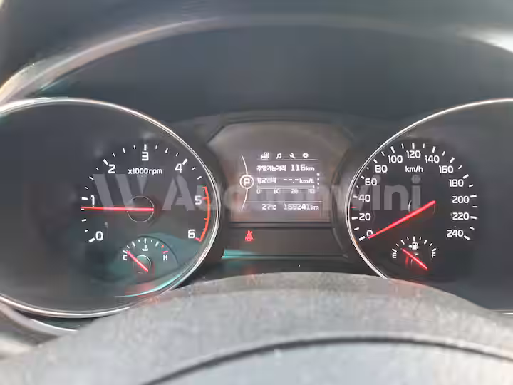 Kia Carnival 2017 — 32