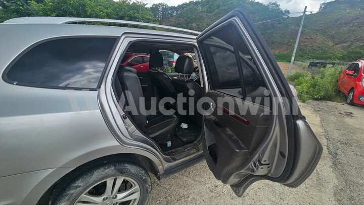 Hyundai SantaFe 2011 — 13