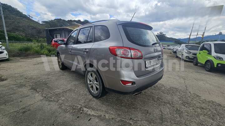 Hyundai SantaFe 2011 — 6