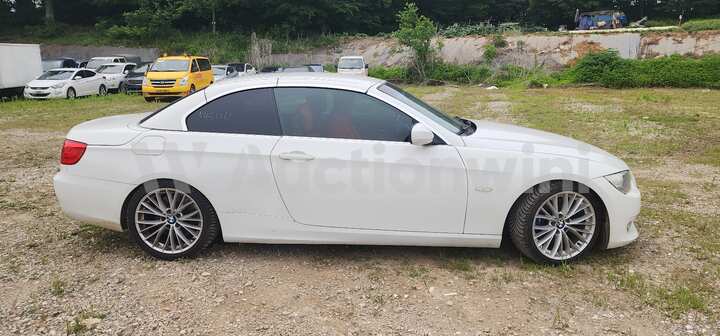 BMW 3 Series 2011 — 4