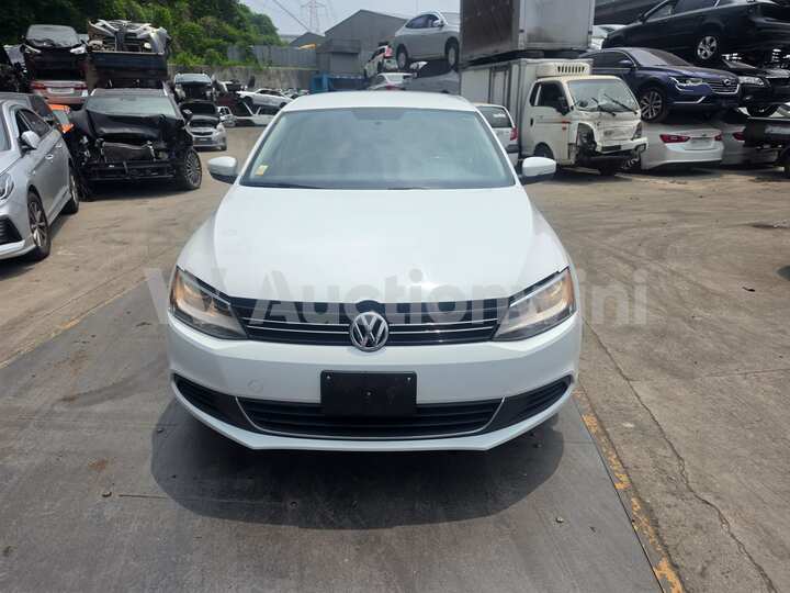 Volkswagen Jetta 2014 — 2