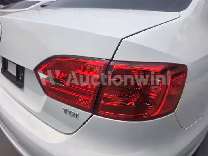 Volkswagen Jetta 2014 — 15