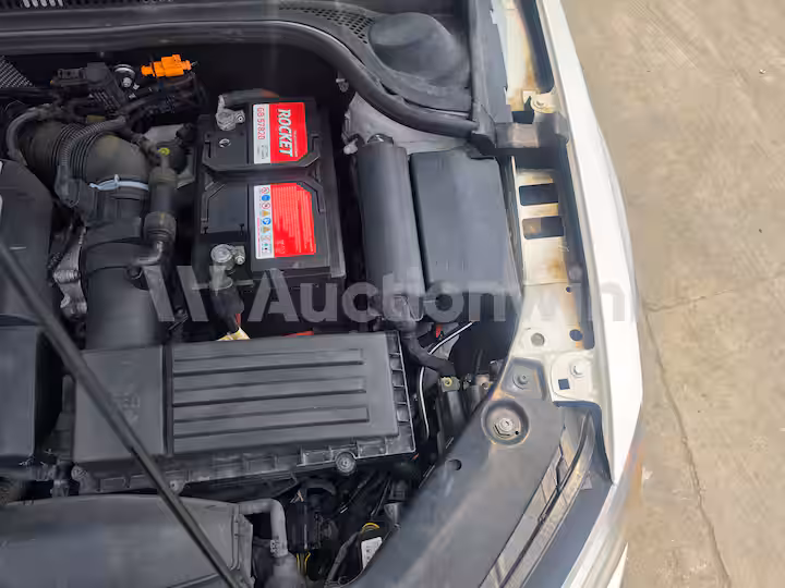 Volkswagen Jetta 2014 — 10