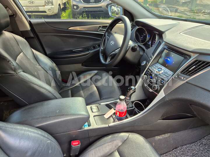Hyundai Sonata 2012 — 22