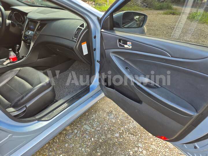 Hyundai Sonata 2012 — 24