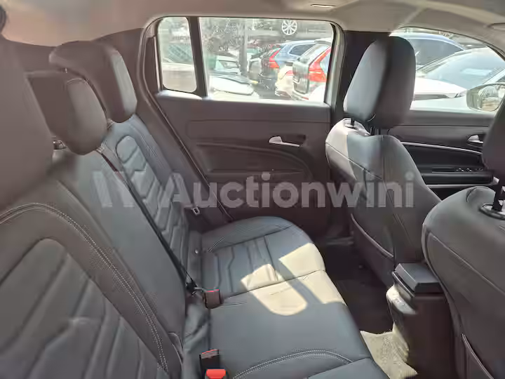 Jeep Avenger 2023 — 17