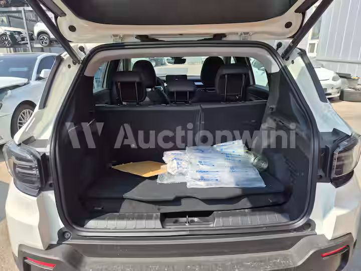 Jeep Avenger 2023 — 23