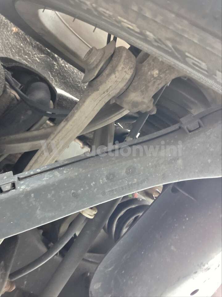 Mercedes Benz E Class 2013 — 21