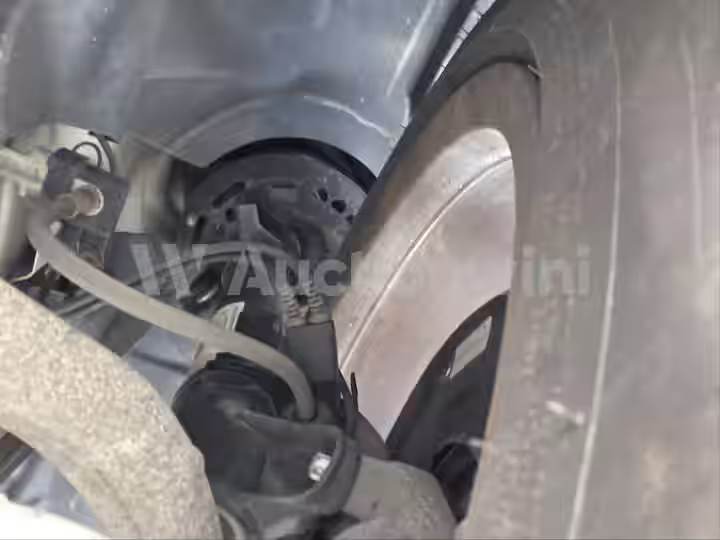 Mercedes Benz E Class 2013 — 24