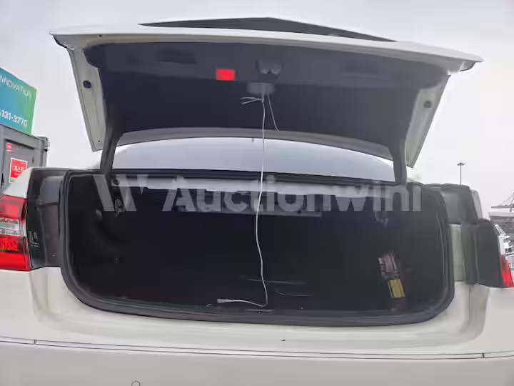 Mercedes Benz E Class 2013 — 43