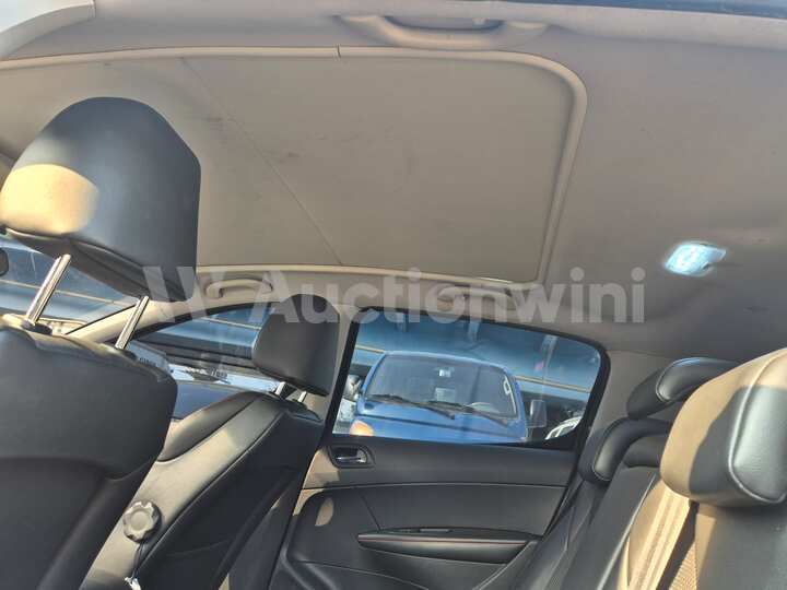 Peugeot 308 2014 — 23