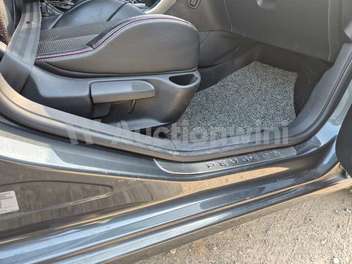 Peugeot 308 2014 — 31