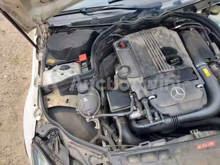 Mercedes Benz C Class 2013 — 21