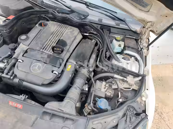 Mercedes Benz C Class 2013 — 22
