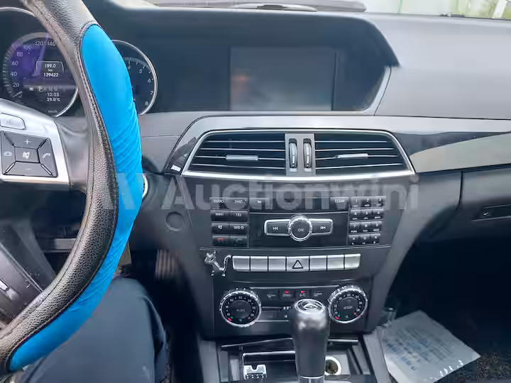 Mercedes Benz C Class 2013 — 43