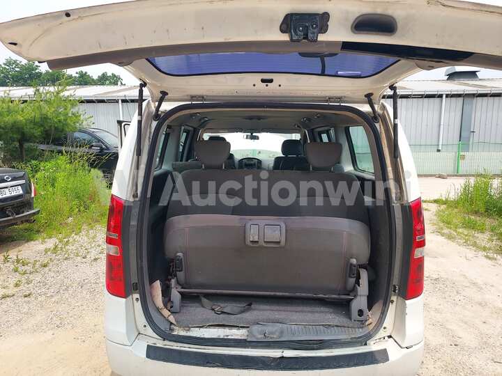 Hyundai Starex 2011 — 35
