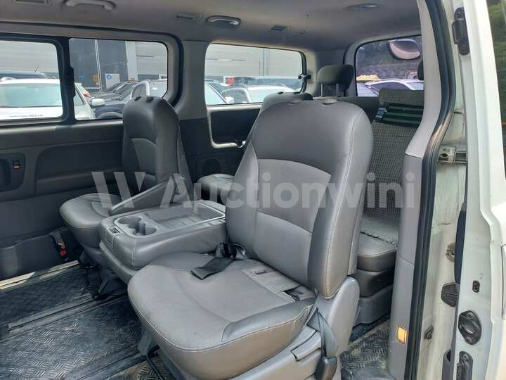 Hyundai Starex 2011 — 38