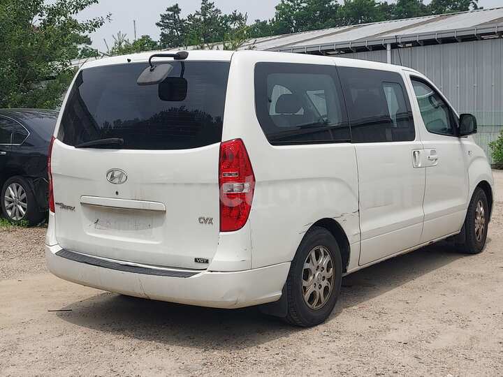 Hyundai Starex 2011 — 5
