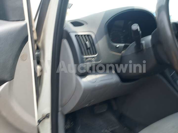 Hyundai Starex 2011 — 46