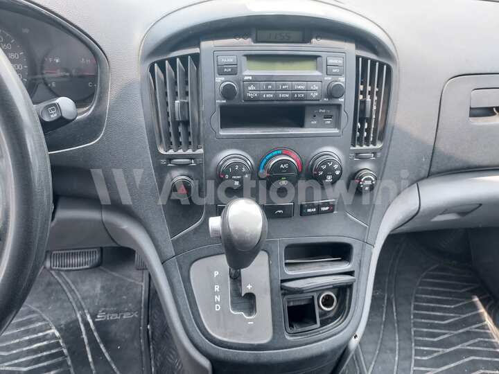 Hyundai Starex 2011 — 49