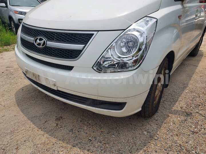 Hyundai Starex 2011 — 9