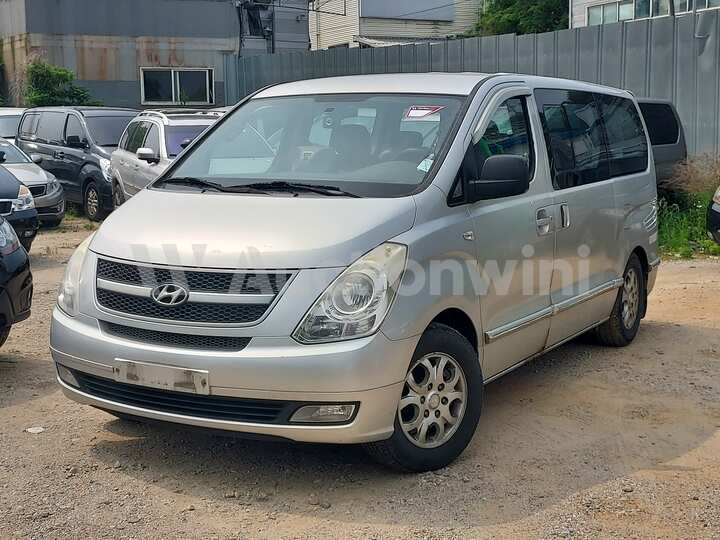 Hyundai Starex 2009 — 2