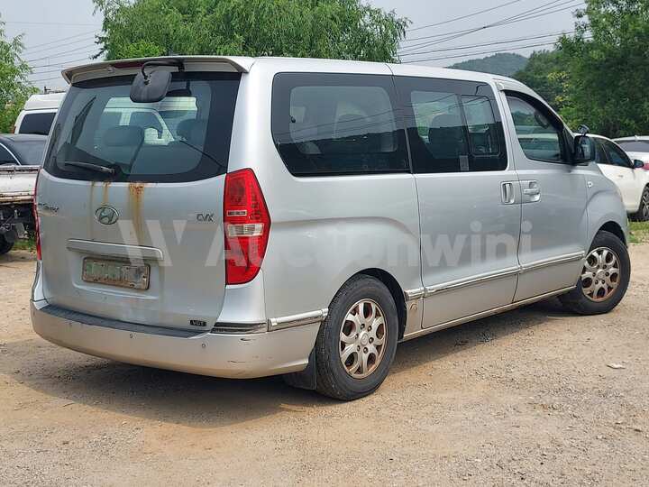 Hyundai Starex 2009 — 5
