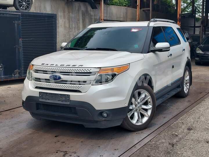 Ford Explorer 2014 — 2