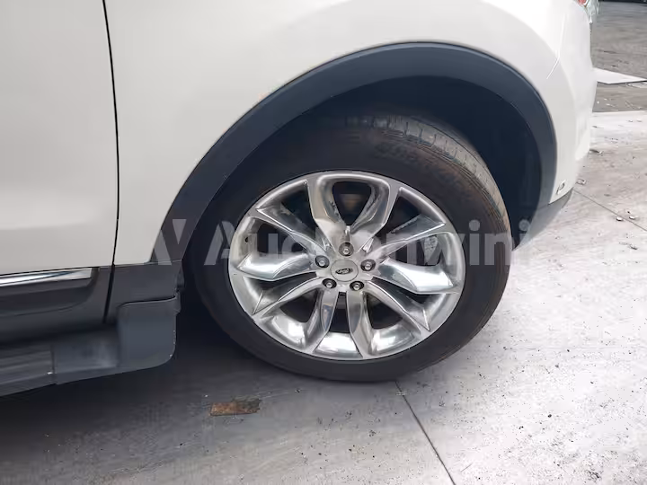 Ford Explorer 2014 — 15