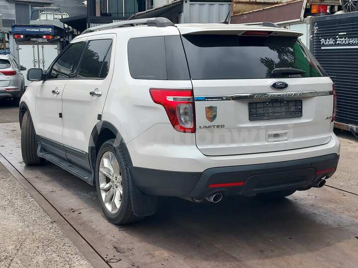 Ford Explorer 2014 — 3