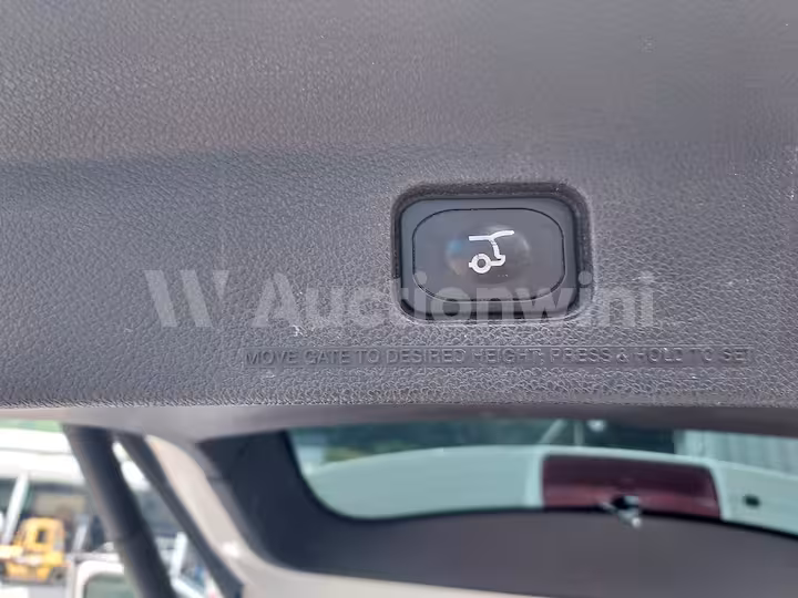 Ford Explorer 2014 — 36