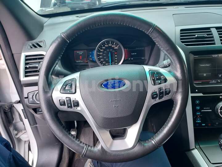 Ford Explorer 2014 — 45