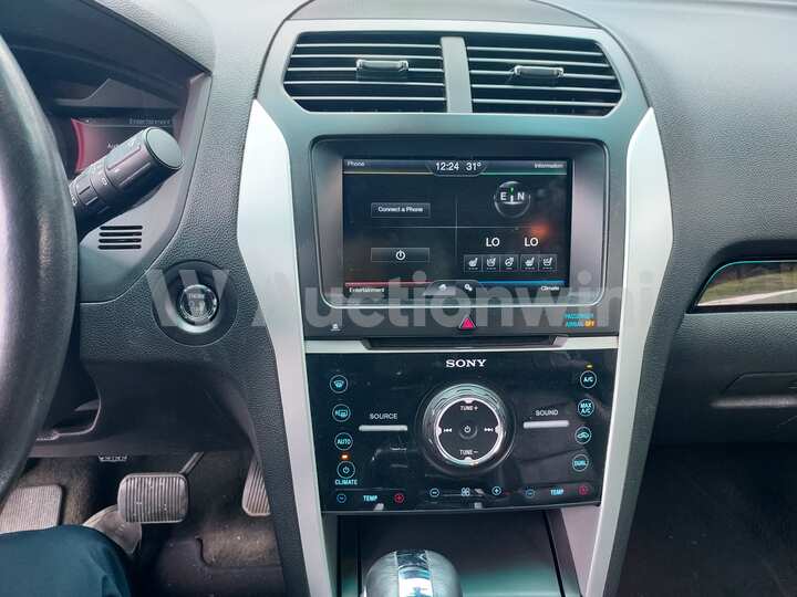 Ford Explorer 2014 — 47