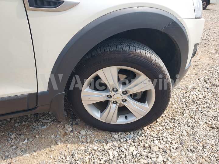 Chevrolet Captiva 2012 — 15