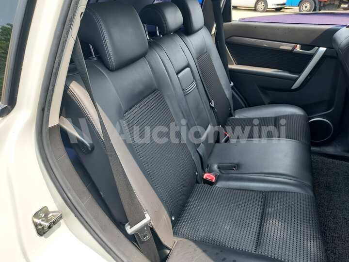 Chevrolet Captiva 2012 — 33