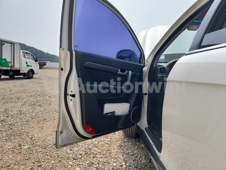 Chevrolet Captiva 2012 — 36