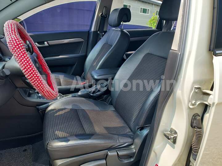 Chevrolet Captiva 2012 — 38