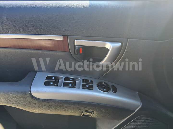 Hyundai SantaFe 2008 — 33