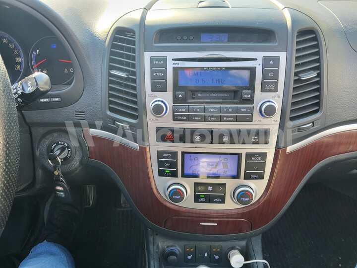 Hyundai SantaFe 2008 — 39
