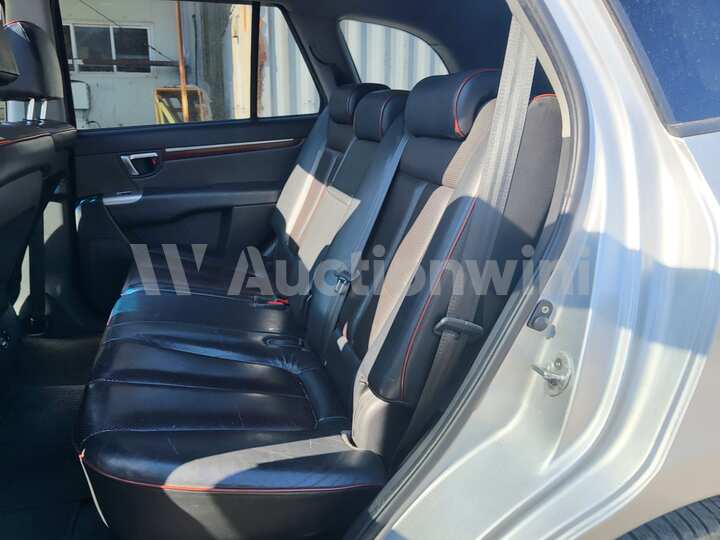 Hyundai SantaFe 2008 — 51