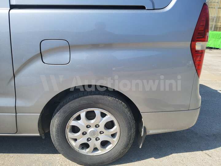 Hyundai Starex 2013 — 14
